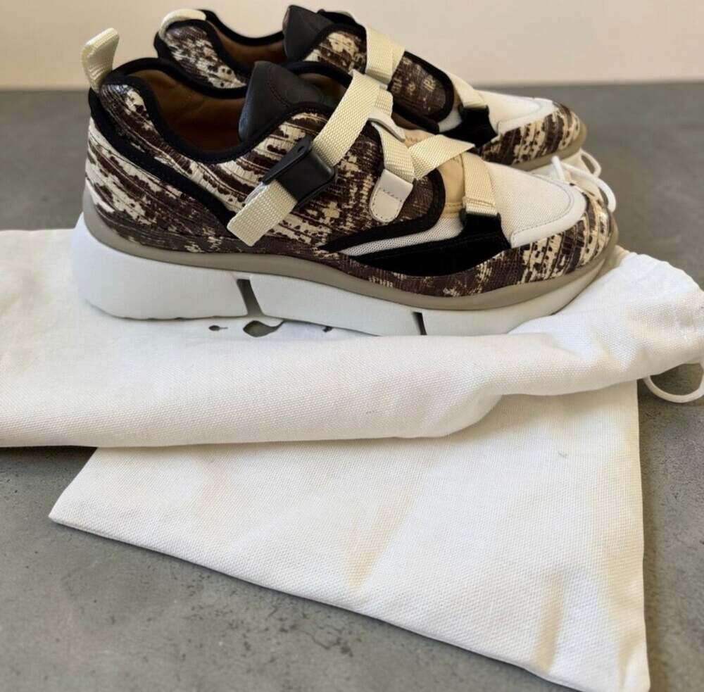Chloé Sonnie Low Top Sneakers Eternal Gray Lizard Embossed Print Sz. 41